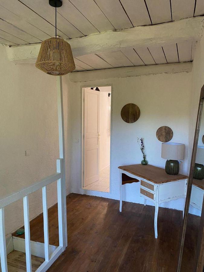 Jolie Maisonnette Niozelles Bagian luar foto